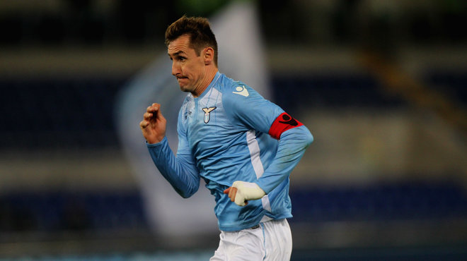 西班牙足协主席：我们会充分照顾球员利益，俱乐部可以放心（西班牙足协主席：将全力维护球员权益，俱乐部请放心）