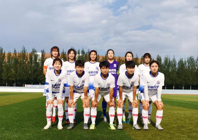 阿斯：维尼修斯希望继续为皇马效力，续约谈判已步入正轨（阿斯报：维尼修斯愿留皇马，续约进展已走上正轨）