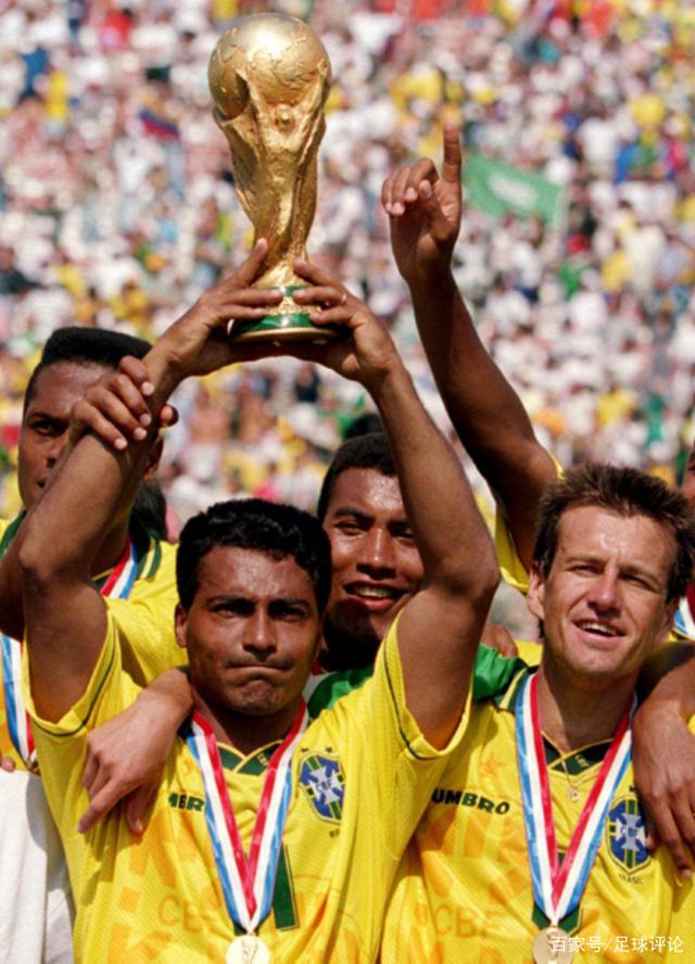 法比奥：我已经忘记输给越南的比赛了；我们不会畏惧任何对手（法比奥：越南之败已成过去，我们无惧任何对手）