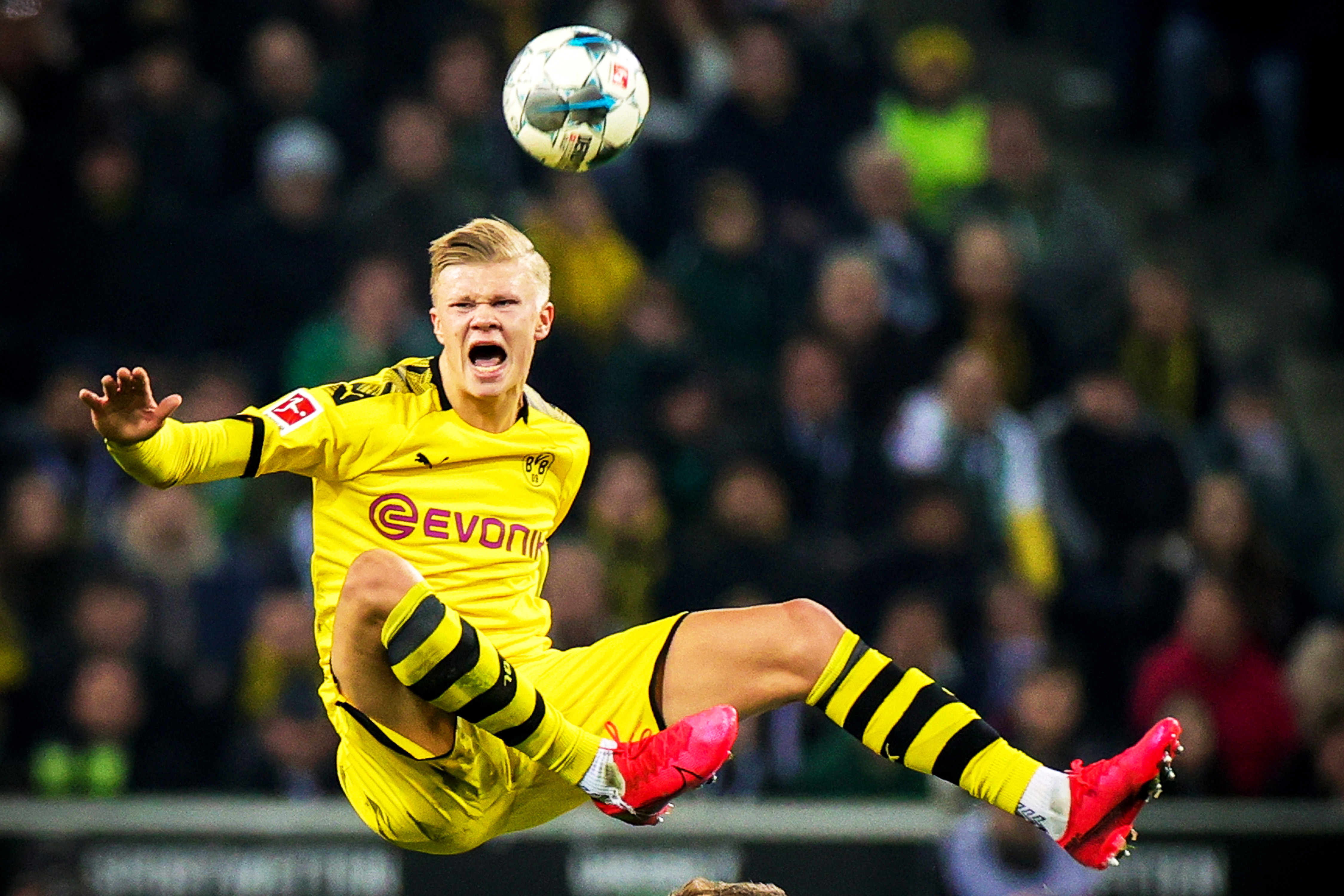 贝纳蒂亚：我和德布劳内谈过，但当时他已接近签约那不勒斯了（贝纳蒂亚：与德布劳内谈过，但彼时他已接近加盟那不勒斯）