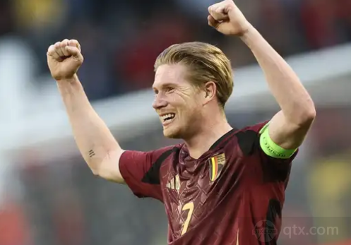 奥尔莫：来巴萨后我遇到了很多问题，一直在改进看不见的方面（奥尔莫：加盟巴萨后挑战不断，我一直在打磨外界看不见的细节）