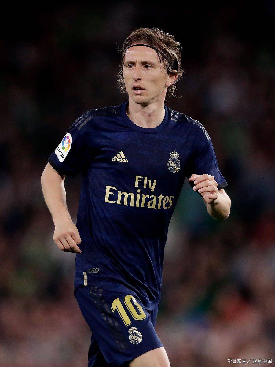 客战海港破门，林加德攻入个人亚冠首球（林加德客场攻破海港，收获亚冠处子球）