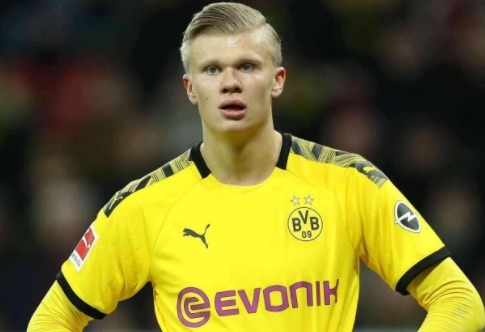 邓加：巴西球员和欧洲球员是不一样的，他们总想上场踢球（邓加：巴西球员与欧洲球员各异，始终渴望上场）